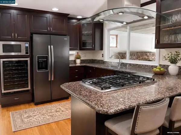 625 Las Barrancas Dr, Danville, CA 94526