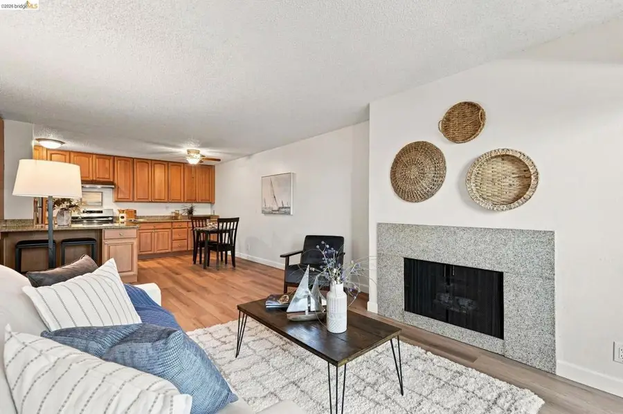 955 Shorepoint Court #208, Alameda, CA 94501 - #3