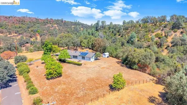 9790 O Neil Ct, Jamestown, CA 95327
