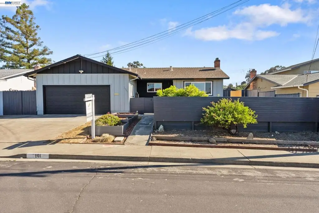 1201 Belfair Dr, Pinole, CA 94564 - #1