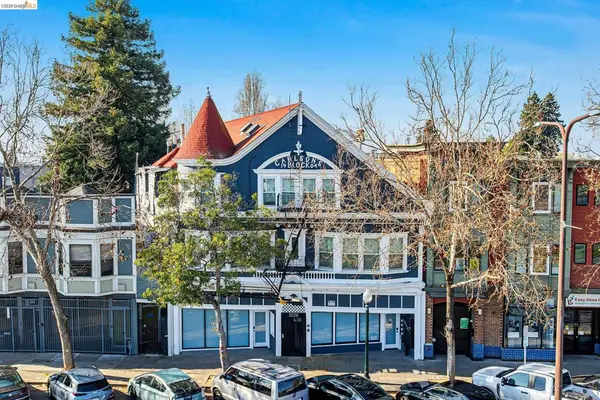 3228 Adeline St, Berkeley, CA 94703