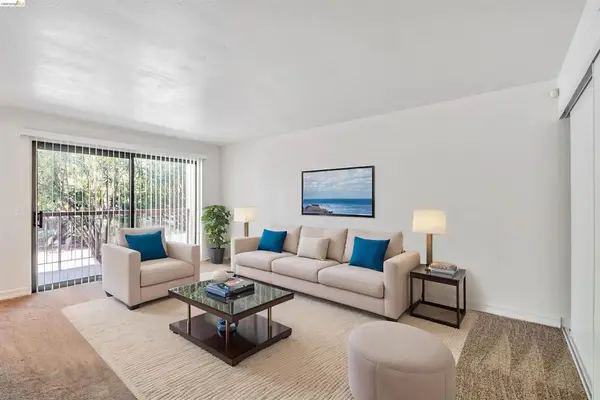 490 N Civic Dr #101, Walnut Creek, CA 94596