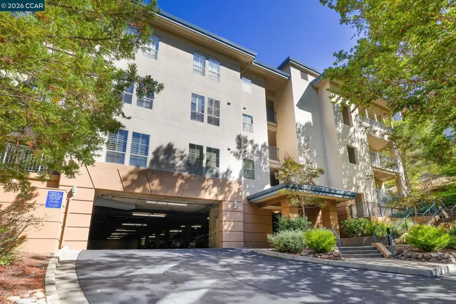 5951 Autumnwood Dr #3B, Walnut Creek, CA 94595 - #2