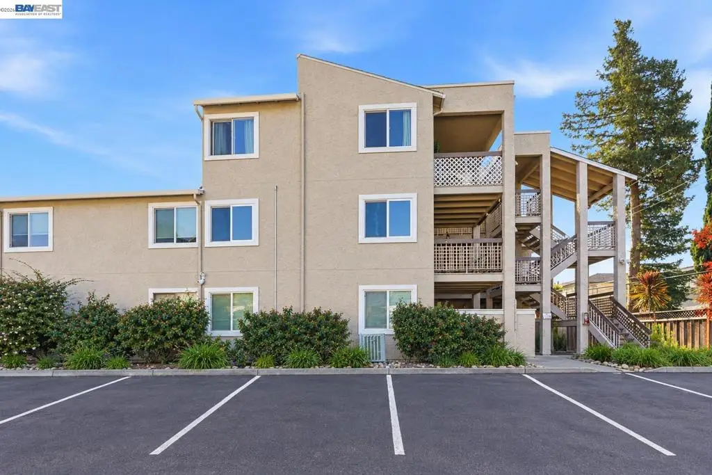 5547 Russo Dr, San Jose, CA 95118 - #1