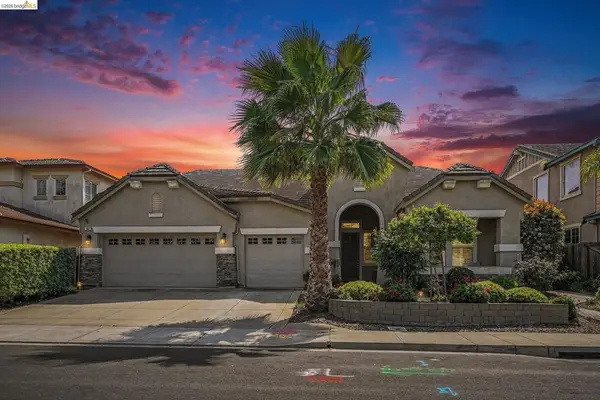 161 Monet Dr, Oakley, CA 94561