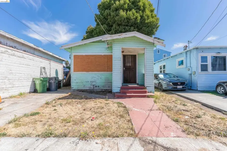 7014 Holly St, Oakland, CA 94621 - #2