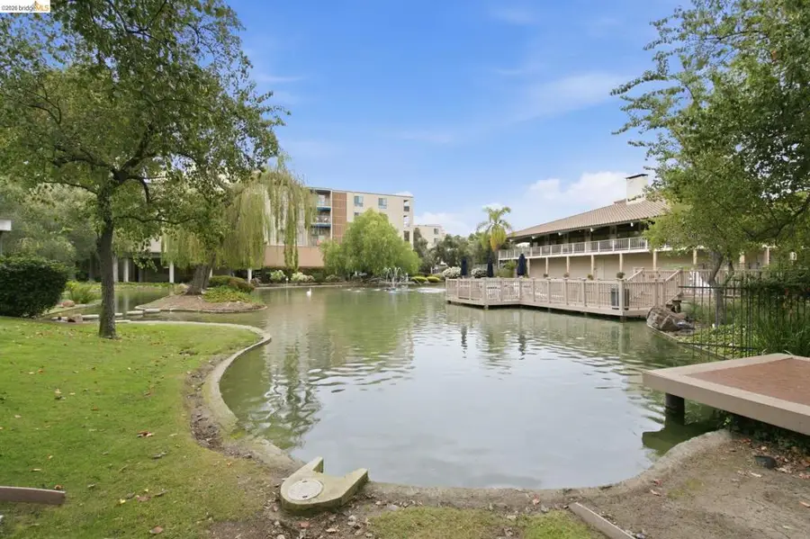 340 N Civic Dr #104, Walnut Creek, CA 94596 - #2