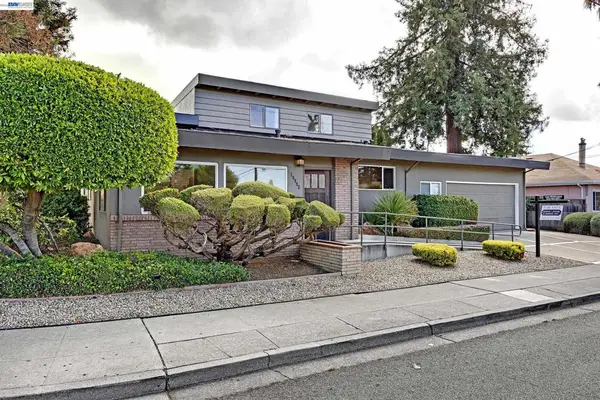 3905 Nichandros St, Castro Valley, CA 94546