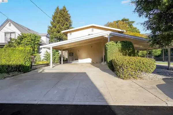 739 Masonic St, Martinez, CA 94553