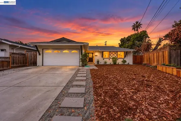 2432 Pebble Beach Dr, San Jose, CA 95125