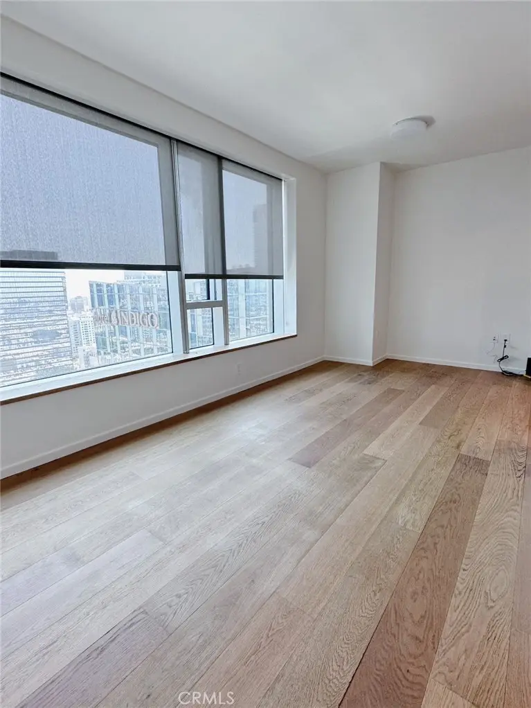 889 Francisco #2505, Los Angeles, CA 90017 - #3