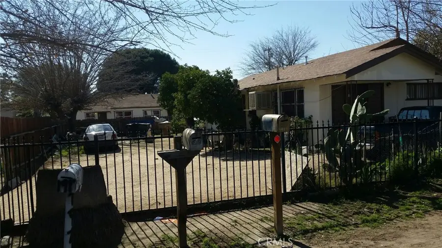 1917 Pacific Street, Bakersfield, CA 93305 - #2