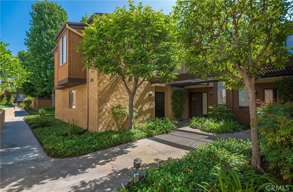 267 Linwood Avenue #E, Monrovia, CA 91016 - Image #1