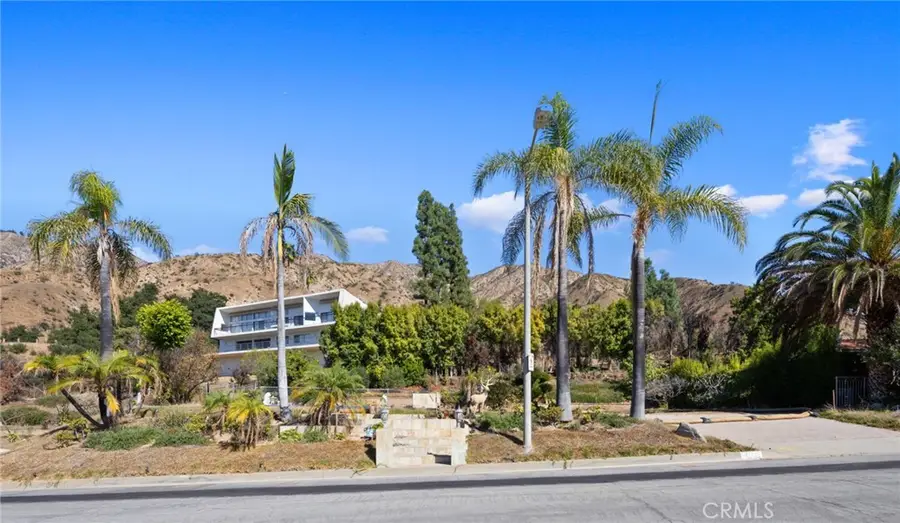 3685 Startouch, Pasadena, CA 91107 - Image #2