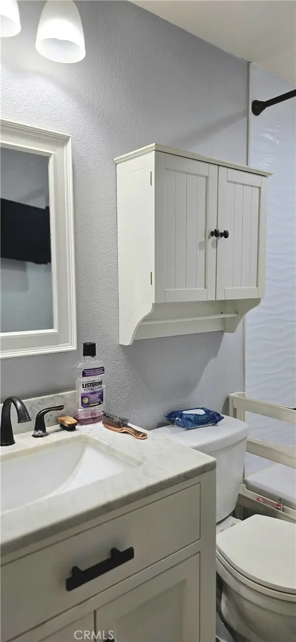 730 W 4th #203, Long Beach, CA 90802 - Image #3