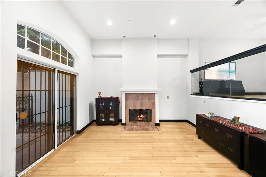 438 S Garfield Avenue #E, Monterey Park, CA 91754 - #3