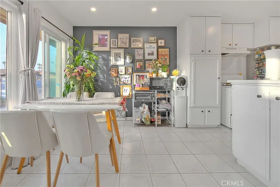 1850 W Greenleaf #G, Anaheim, CA 92801 - #2