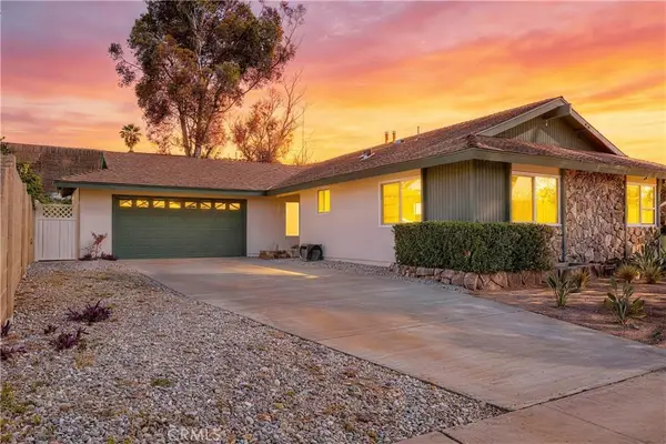 952 Cheyenne, Costa Mesa, CA 92626