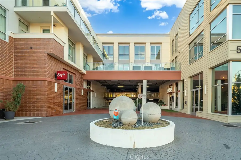 56 E Duarte #318, Arcadia, CA 91006 - Image #1