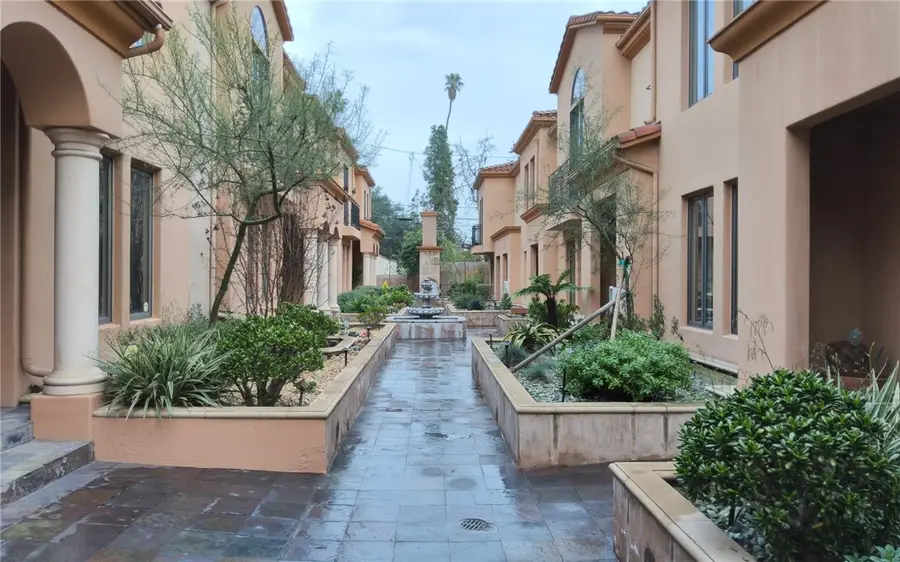 66 N Allen Avenue #3, Pasadena, CA 91106 - #3