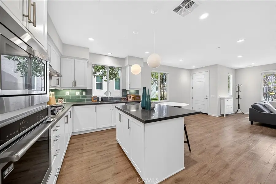 335 Magnet, Irvine, CA 92618 - #2