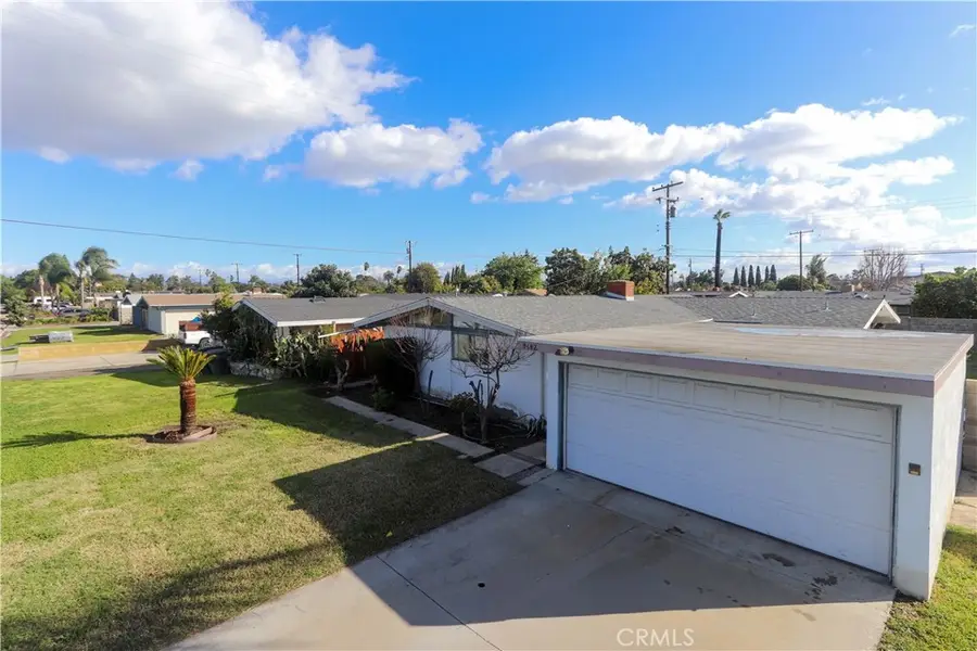 9682 Hillview, Anaheim, CA 92804 - #2