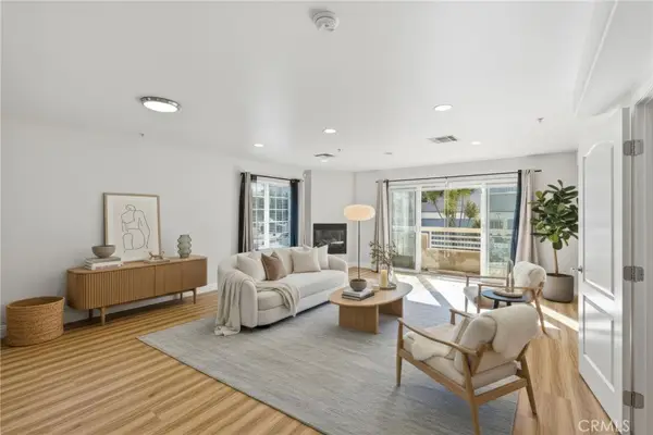 1133 S Hoover #416, Los Angeles, CA 90006