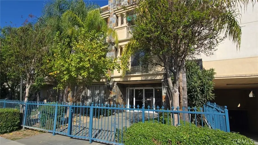 208 N Lincoln #305, Monterey Park, CA 91755 - #2