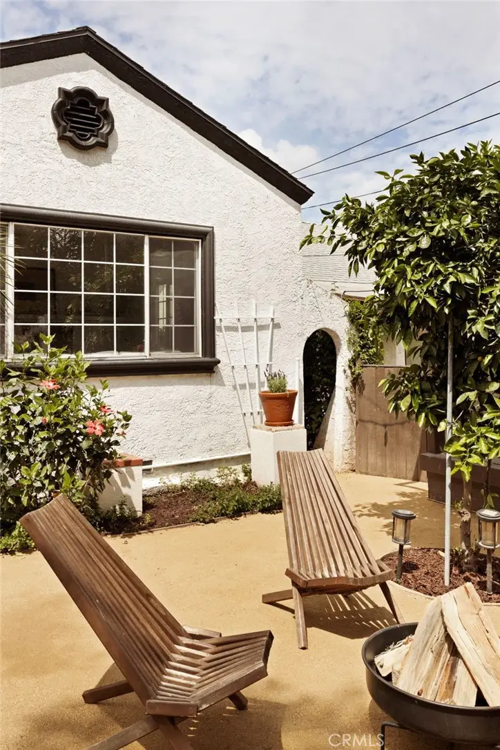 1361 Armadale Avenue, Los Angeles, CA 90042 - #2