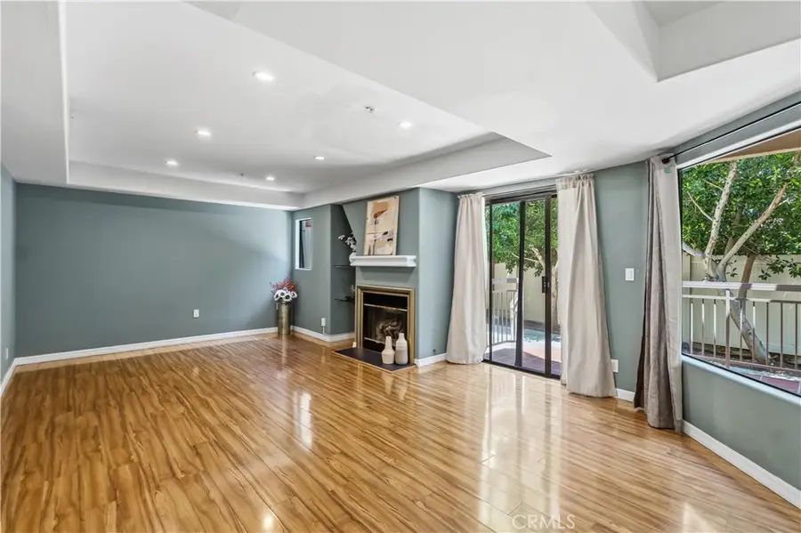 265 W California #10, Pasadena, CA 91105 - #3