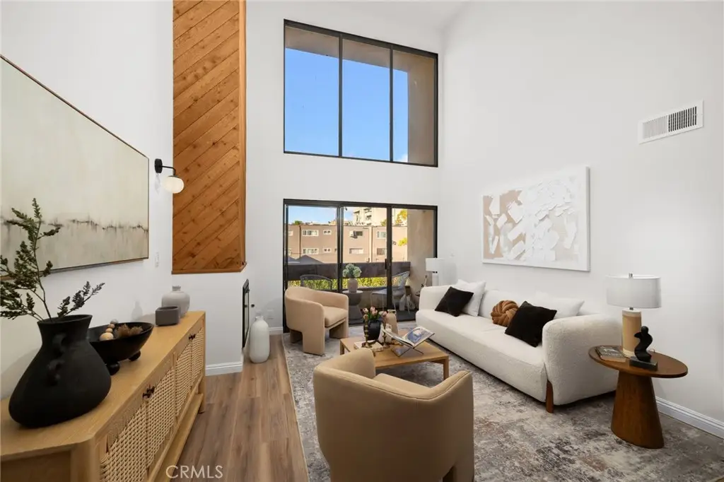 300 S Reno Street #303, Los Angeles, CA 90057 - #1