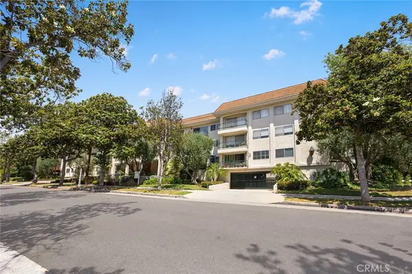 420 S Madison Avenue #301, Pasadena, CA 91101