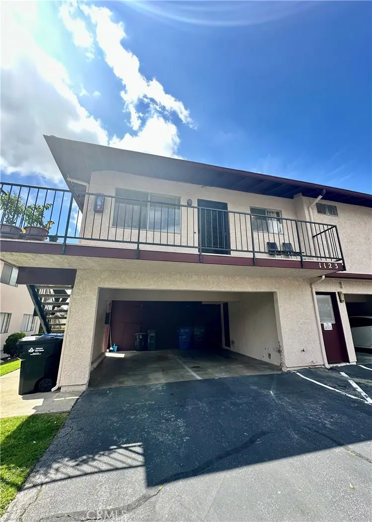 1123 W Sierra Madre Avenue #4, Azusa, CA 91702 - #1