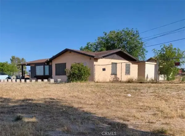 15357 Walnut, Hesperia, CA 92345