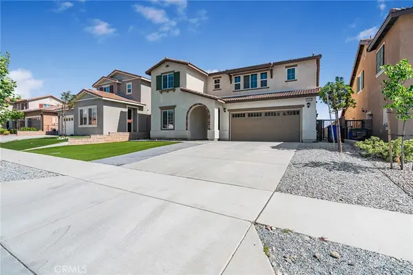 15597 Parry Peak Drive, Fontana, CA 92336
