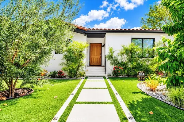 642 N Cahuenga, Los Angeles, CA 90004