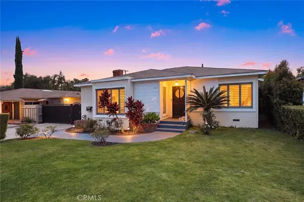 915 N Santa Anita Avenue, Arcadia, CA 91006