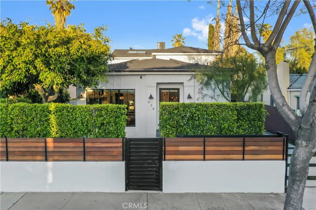 638 N Sierra Bonita Avenue, Los Angeles, CA 90036 - Image #1