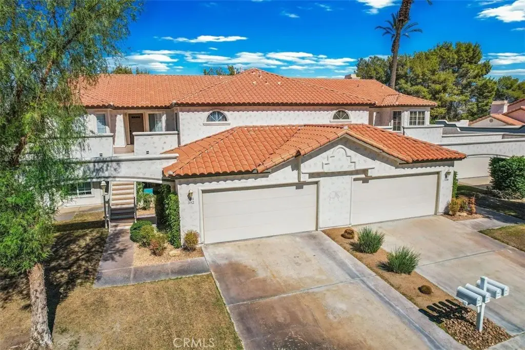 344 Vista Royale Drive, Palm Desert, CA 92211 - Image #1