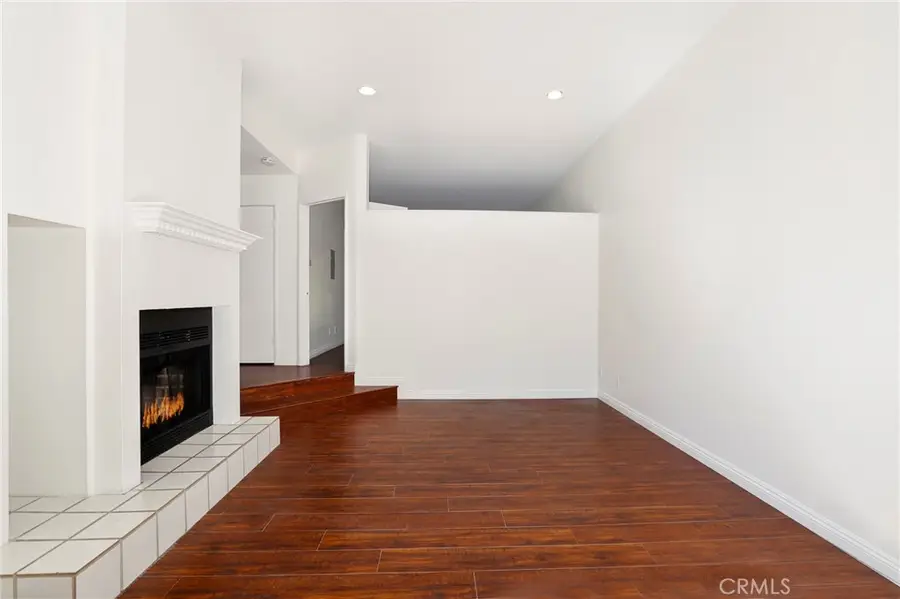 5738 Skyview Way #C, Agoura Hills, CA 91301 - Image #2