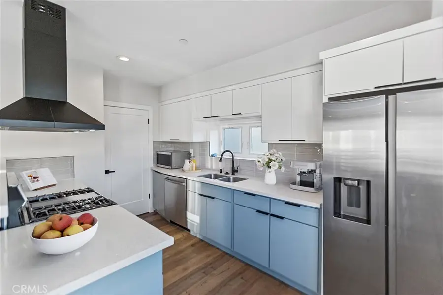 1726 Menlo Avenue, Los Angeles, CA 90006 - #2