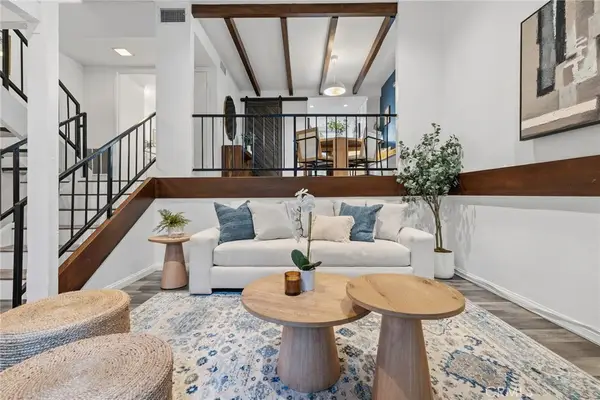 13567 Valerio Street #F, Van Nuys, CA 91405