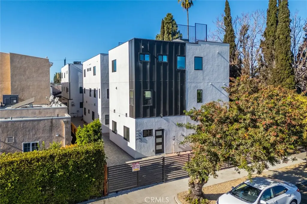 6421 Troost, North Hollywood, CA 91606 - Image #1