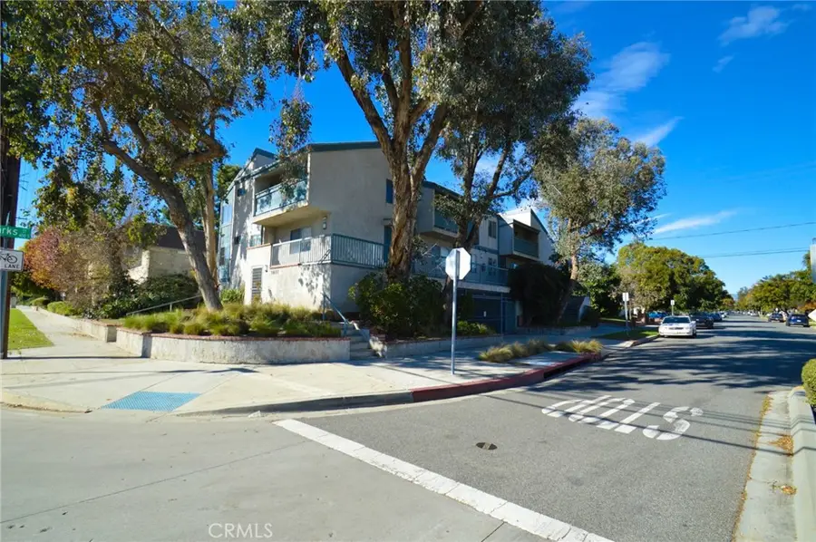 1601 W Alameda, Burbank, CA 91506 - Image #2