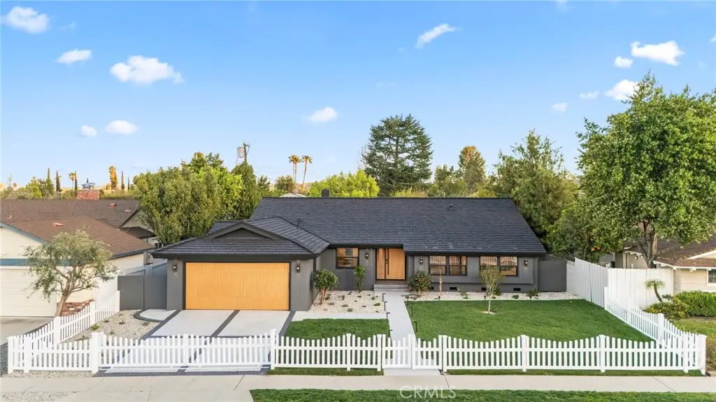 23856 Aetna, Woodland Hills, CA 91367 - #1