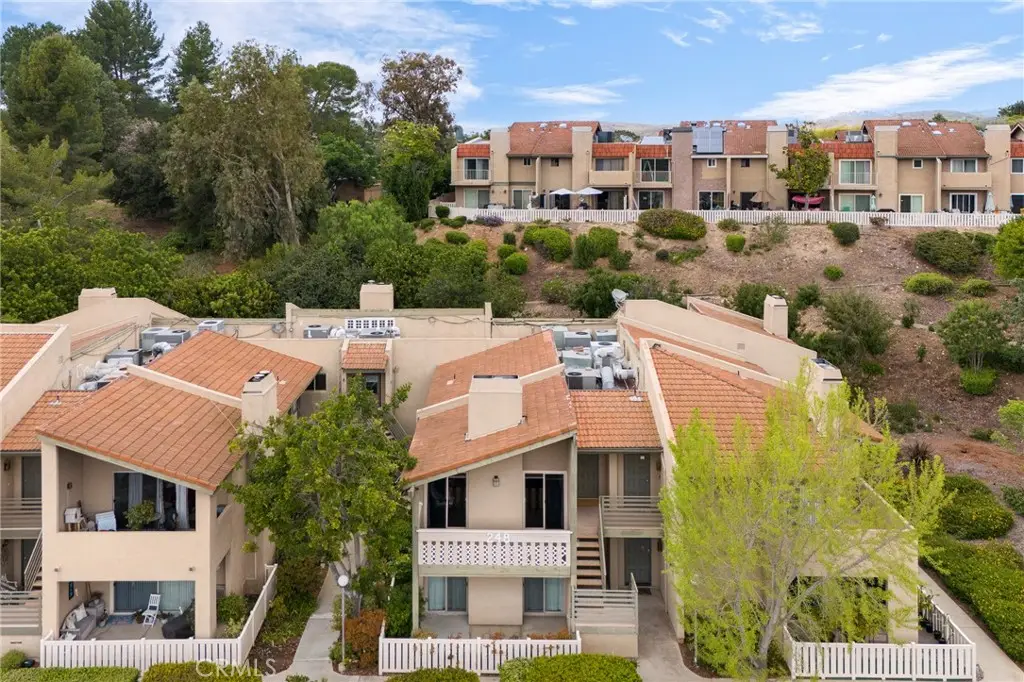 248 Oakleaf #201, Thousand Oaks, CA 91360 - #1