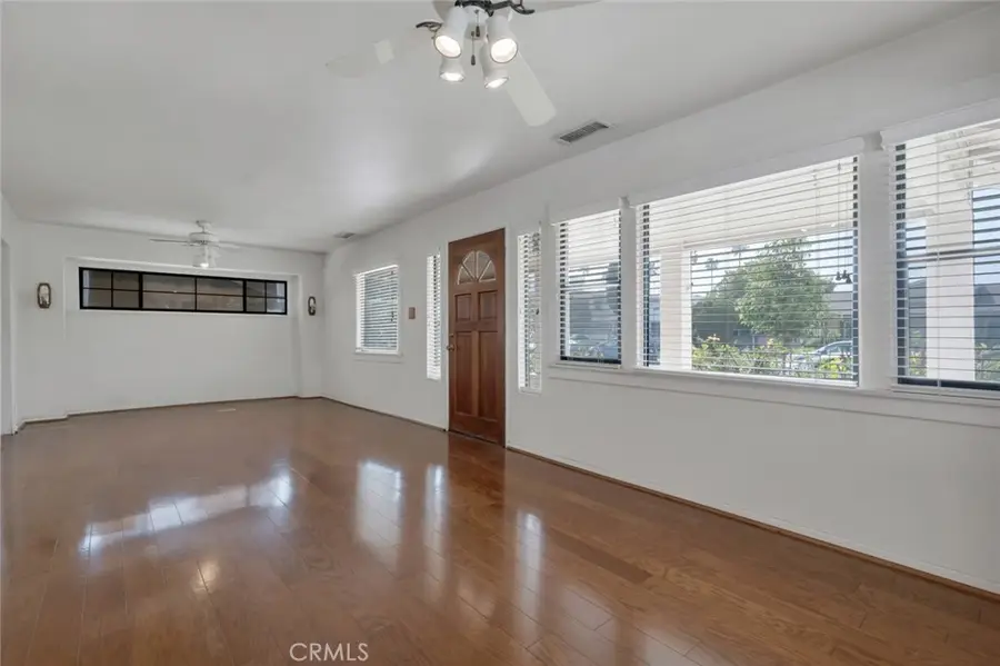 357 Vine Street, Glendale, CA 91204 - #2