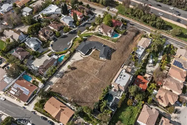 5164 N Faris Lane, Woodland Hills, CA 91364