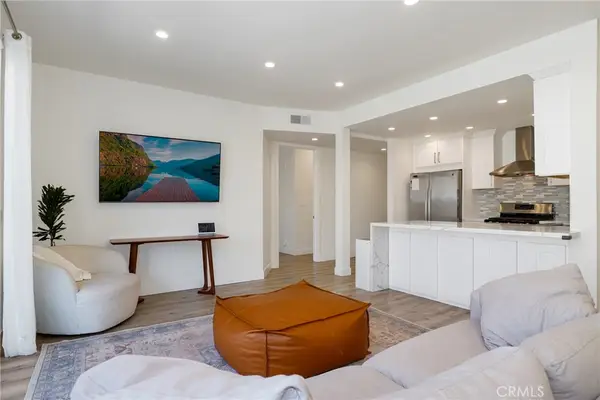 11723 Goshen Avenue #103, Los Angeles, CA 90049