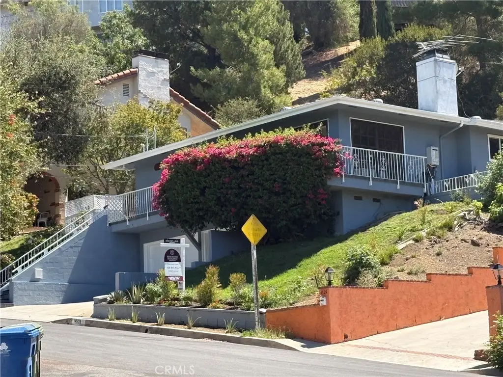 4319 Pampas Road, Woodland Hills, CA 91364 - #1